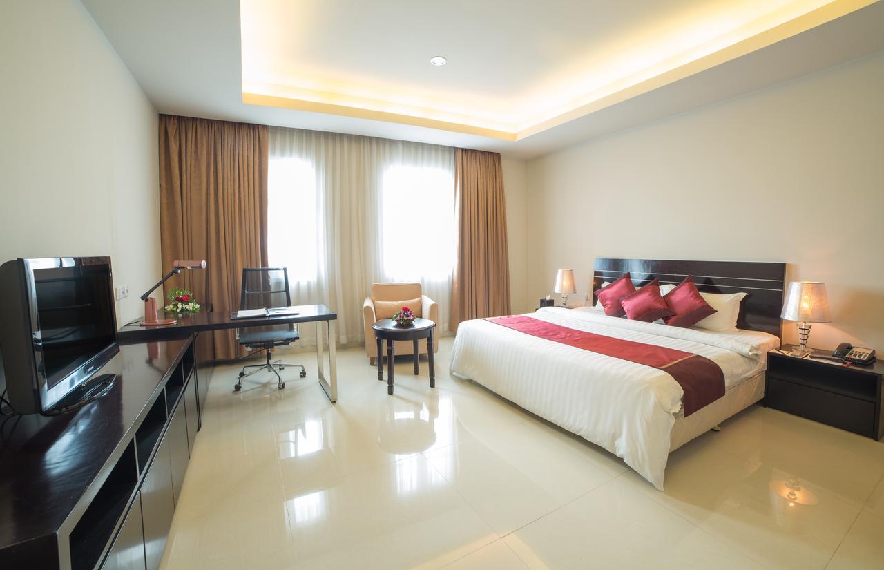 Dara Airport Hotel Phnom Pen Exterior foto